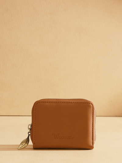1000007870223 brown