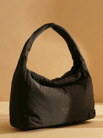 1000007766366 black